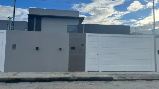 Casa com 3 Quartos à venda, 129m² no Loteamento Recife, Petrolina