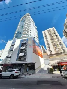 Apartamento com 3 Quartos para alugar, 105m² no Centro, Balneário Camboriú