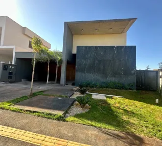 Casa de Condomínio com 4 Quartos à venda, 300m² no Jardins Itália, Goiânia