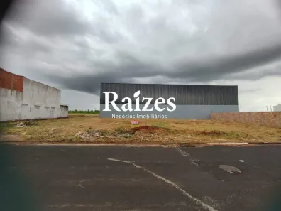 Lote/Terreno à venda, 250m² no Laranjeiras, Uberlândia