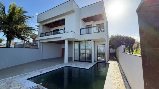 Sobrado com 4 Quartos à venda, 242m² no Balneário São João Batista, Peruíbe