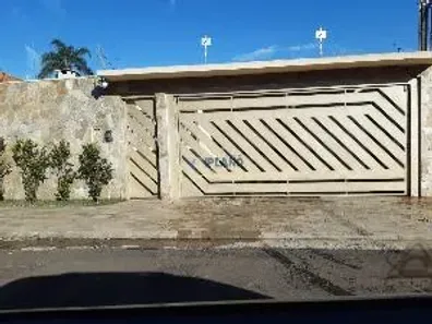 Casa com 4 Quartos à venda, 300m² no Jardim Cardinalli, São Carlos