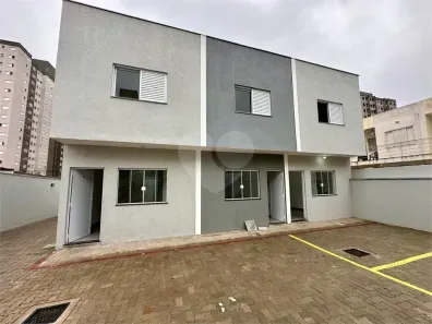 Casa de Condomínio com 2 Quartos à venda, 62m² no Jardim Betânia, Sorocaba