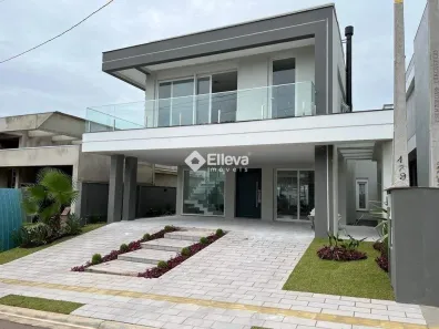Casa com 3 Quartos à venda, 220m² no Centro, Gravataí