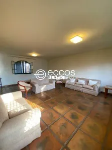 Casa com 3 Quartos à venda, 439m² no Boa Vista, Uberaba