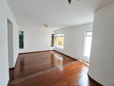 Sobrado com 2 Quartos para alugar, 250m² no Perdizes, São Paulo
