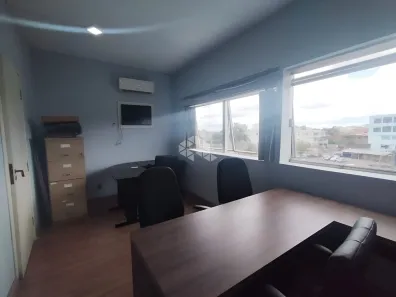 Sala Comercial à venda, 33m² no Passo da Areia, Porto Alegre