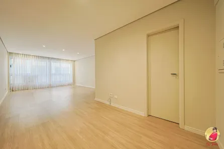 Sala Comercial à venda, 50m² no Centro Cívico, Curitiba