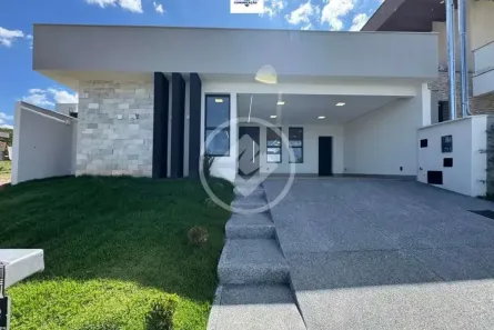 Casa com 3 Quartos à venda, 174m² no Jardins Nápoles, Senador Canedo