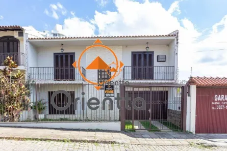 Casa com 3 Quartos para alugar, 160m² no São João, Porto Alegre