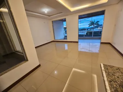 Casa com 3 Quartos à venda, 170m² no Aeroporto, Juiz de Fora