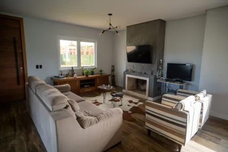 Casa com 3 Quartos à venda, 215m² no Torres, Torres