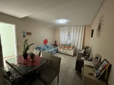 Casa com 3 Quartos à venda, 187m² no Jardim Santa Emília, São Paulo
