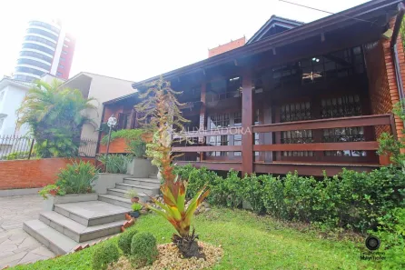 Casa com 3 Quartos à venda, 330m² no Jardim Itu, Porto Alegre