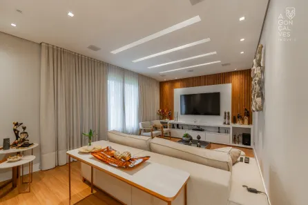 Casa com 3 Quartos para alugar, 280m² no Parolin, Curitiba