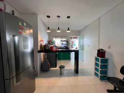 Casa com 2 Quartos à venda, 360m² no Itacolomi, Betim