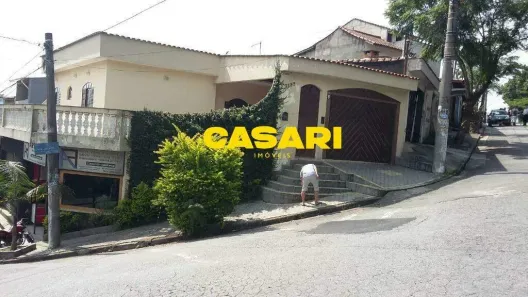 Sobrado com 2 Quartos à venda, 214m² no Jardim Las Vegas, Santo André
