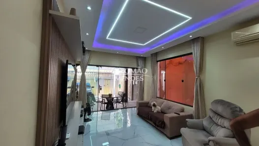 Casa com 4 Quartos à venda, 440m² no Campina, Belém