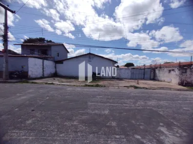 Lote/Terreno à venda, 888m² no Cabral, Teresina