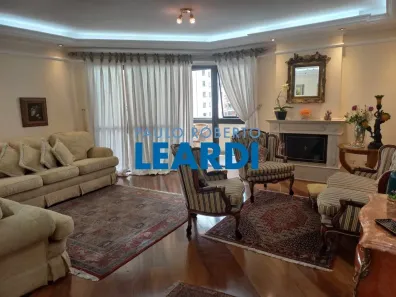 Apartamento com 3 Quartos à venda, 160m² no Vila Hamburguesa, São Paulo