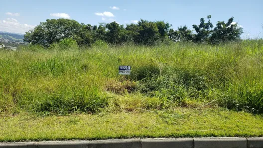 Lote/Terreno à venda, 300m² no Jardim Belvedere, Pouso Alegre