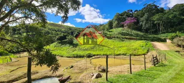 Fazenda/Sítio com 3 Quartos à venda, 112m² no Registro, Taubaté