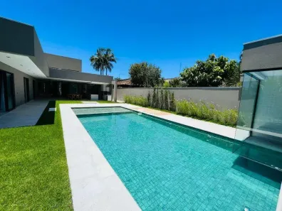 Casa de Condomínio com 6 Quartos à venda, 600m² no Jardim Acapulco, Guarujá