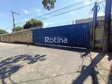 Galpão/Depósito/Armazém para alugar, 853m² no Custódio Pereira, Uberlândia