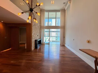 Apartamento com 3 Quartos para alugar, 197m² no Brooklin Paulista, São Paulo