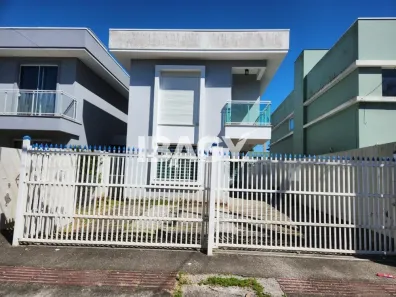 Casa com 3 Quartos para alugar, 157m² no Campeche, Florianópolis