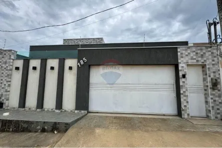 Casa com 3 Quartos à venda, 200m² no Santo Antõnio, Itamaraju
