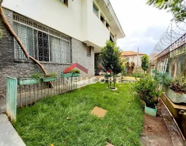 Sobrado com 4 Quartos à venda, 300m² no Jardim da Glória, São Paulo