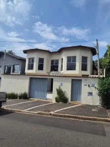 Casa com 3 Quartos para alugar, 240m² no Jardim São Carlos, Campinas