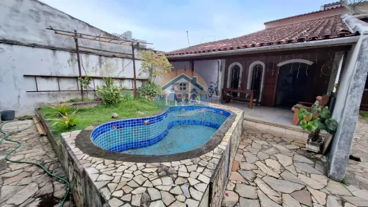 Casa com 4 Quartos à venda, 164m² no Martim de Sá, Caraguatatuba
