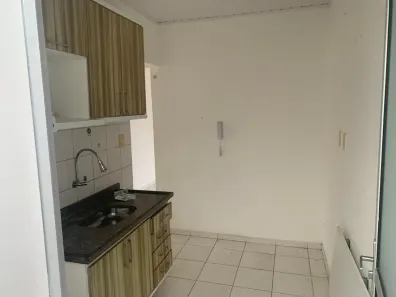 Casa de Condomínio com 2 Quartos para alugar, 80m² no Parque Ipê, Feira de Santana