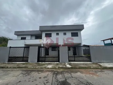 Casa com 2 Quartos à venda, 76m² no Balneário Gardem Mar, Caraguatatuba