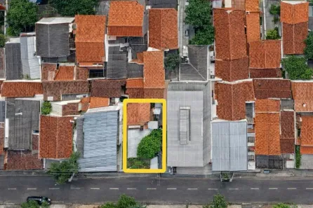 Lote/Terreno à venda, 450m² no Setor Coimbra, Goiânia