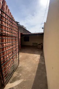 Kitnet com 1 Quarto para alugar, 30m² no Conjunto Habitacional Sanenge, Maringá