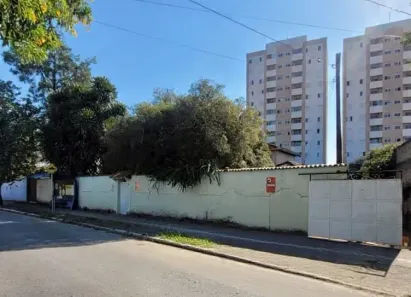 Lote/Terreno à venda, 1559m² no Vila São José, Taubaté