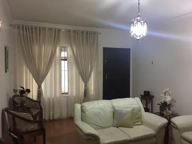 Casa com 5 Quartos à venda, 200m² no Jardim Monte Kemel, São Paulo