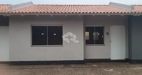 Casa com 2 Quartos à venda, 47m² no Esmeralda, Viamão