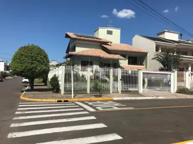 Casa com 3 Quartos à venda, 361m² no Marechal Rondon, Canoas