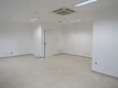 Sala Comercial à venda, 47m² no Alphaville Industrial, Barueri