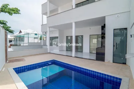 Casa com 4 Quartos à venda, 282m² no Pechincha, Rio de Janeiro