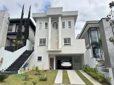 Casa de Condomínio com 3 Quartos à venda, 270m² no Parque Residencial Itapeti, Mogi das Cruzes