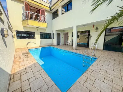 Sobrado com 5 Quartos à venda, 540m² no Jardim, Santo André