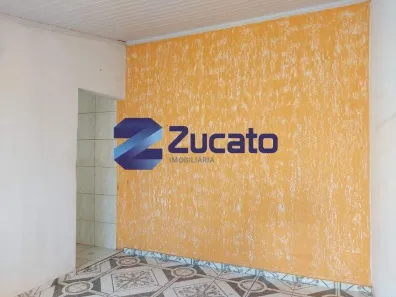 Casa com 2 Quartos para alugar, 50m² no Boa Vista, Uberaba
