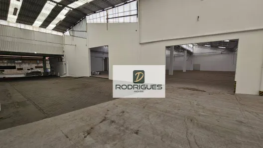 Galpão/Depósito/Armazém para venda ou aluguel, 8000m² no Vila São João, Guarulhos