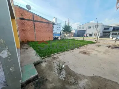 Sobrado com 4 Quartos para alugar, 200m² no Mathias Velho, Canoas