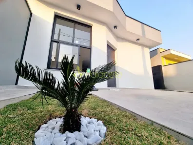 Casa com 3 Quartos à venda, 106m² no Loteamento Residencial e Comercial Flamboyant, Pindamonhangaba
